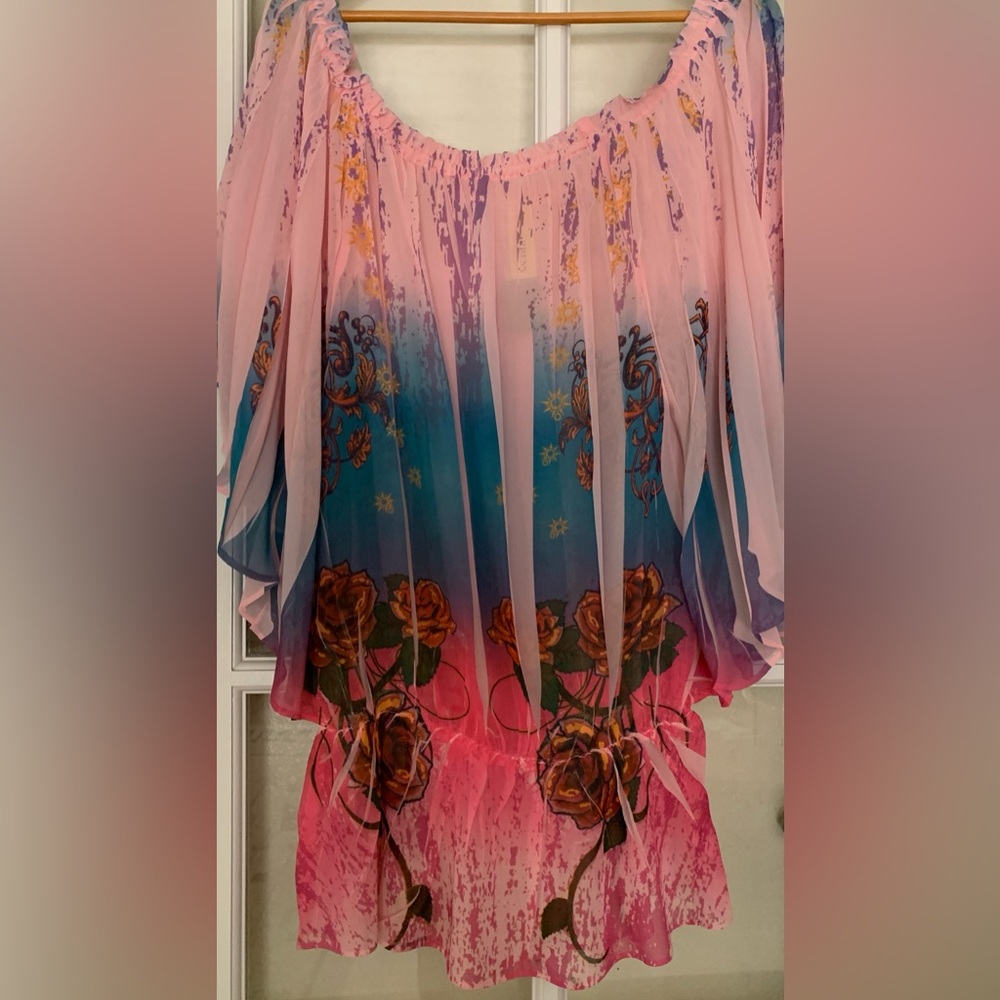 Floral Gradient Women's Top